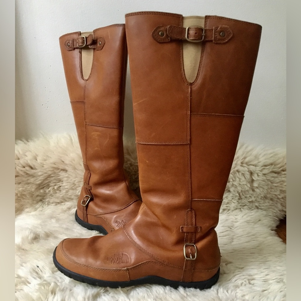 The North Face Camryn Leather & Rubber Waterproof Boots - Women's 6.5